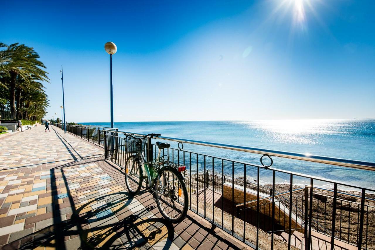 Apartamento BLUE muy cerca del mar Torrevieja Exterior foto