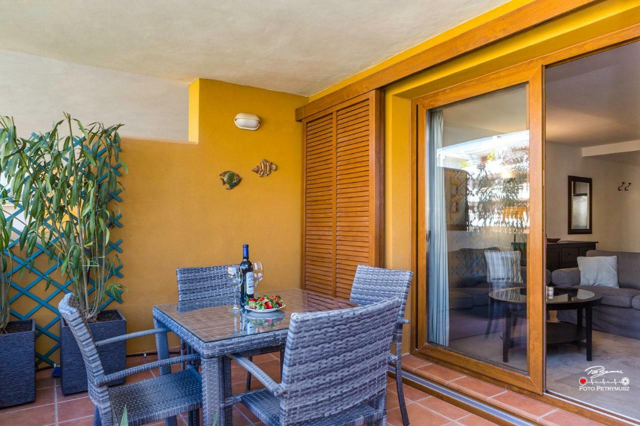 Apartamento BLUE muy cerca del mar Torrevieja Exterior foto