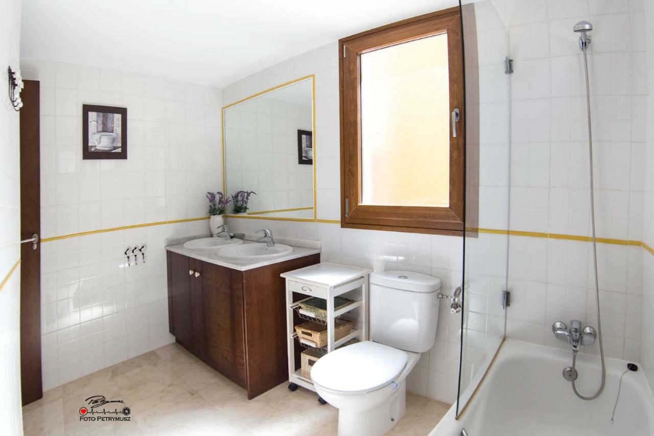 Apartamento BLUE muy cerca del mar Torrevieja Exterior foto