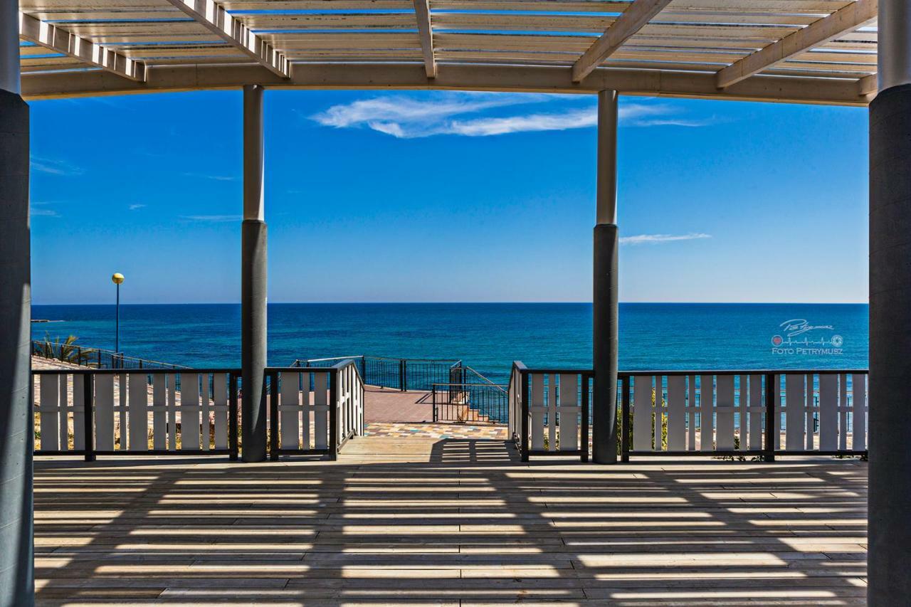 Apartamento BLUE muy cerca del mar Torrevieja Exterior foto